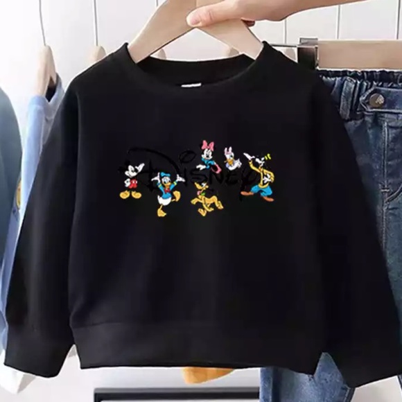 Black Disney printed sweatshirt size 7t